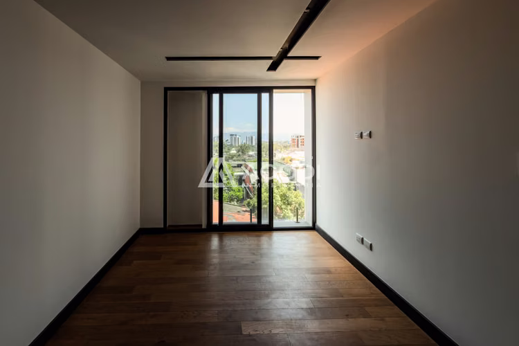 Apartamento en Mariscal, Zona 11