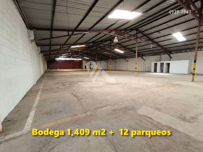 BODEGA EN XELA 1,409 SOBRE CARRETERA PRINCIPAL 