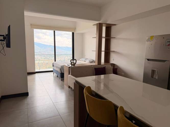 Apartamento amueblado en Zona 13 - Imagen 1