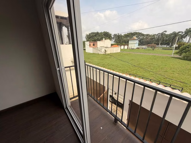 CASA EN VENTA EN PACIFIC GARDENS ESCUINTLA | JARDIN, PISCINAS, CASA CLUB, CANCHAS - Imagen 2