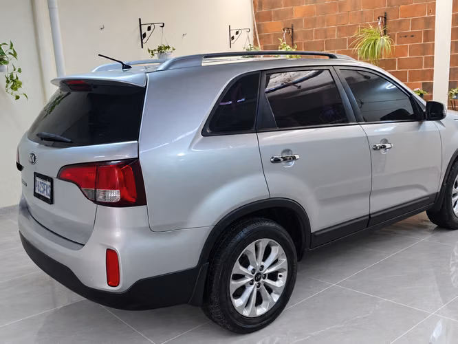 Agencia Kia Sorento 2013 - Imagen 3