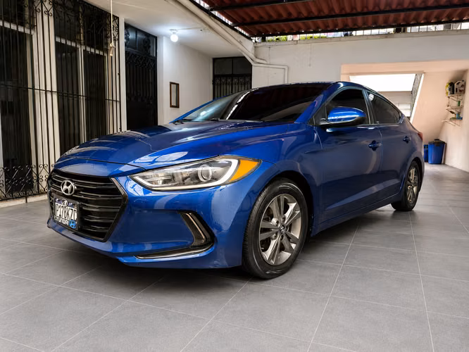 2017 Elantra SE nítido  - Imagen 4