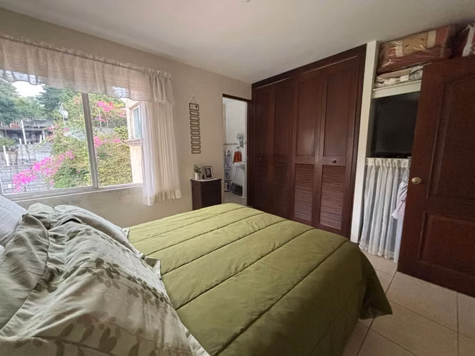 CASA EN VENTA EN PASEO DE LA VEREDA | JARDÍN + PÉRGOLA | J - Imagen 12