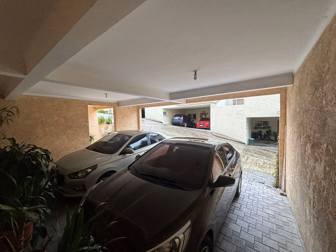 CASA EN VENTA EN PASEO DE LA VEREDA | JARDÍN + PÉRGOLA | J - Imagen 20