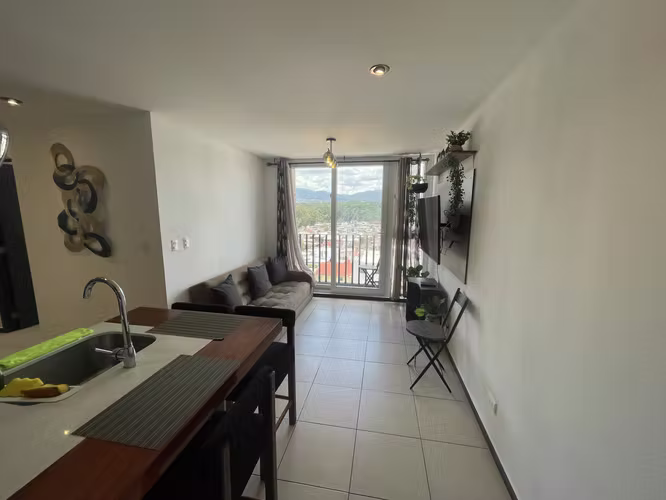 Oportunidad de Apartamento en Parque San Jorge zona 11 - Imagen 2