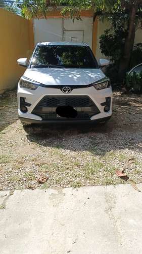 Toyota raize automática de agencia 