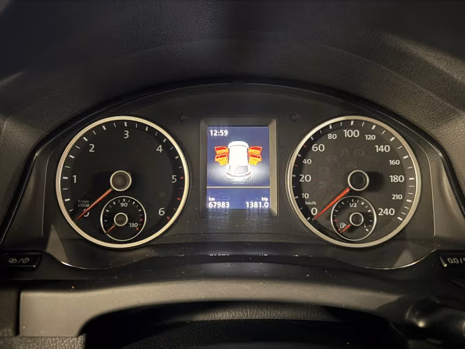 VOLKSWAGEN TIGUAN R 2016 AGENCIA