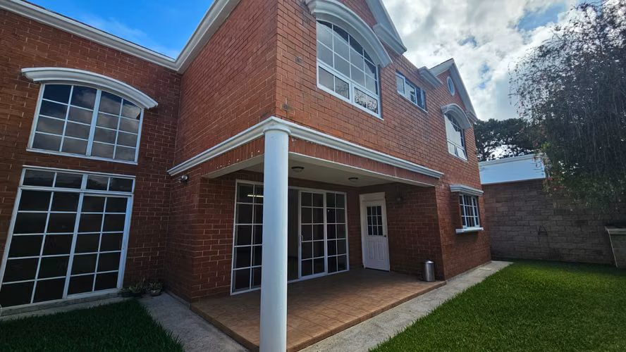 House for sale area 16