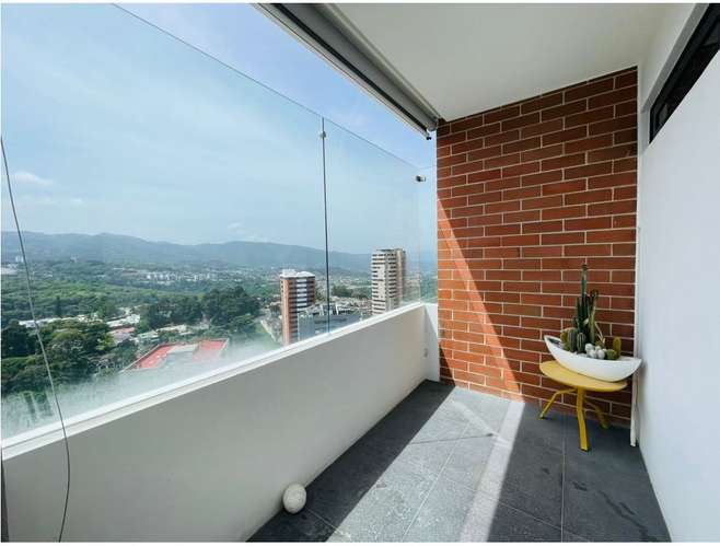 RENTA DE APARTAMENTO EN EDIFICIO LANTANA, ZONA 14 - Imagen 6
