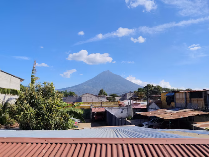 Casa en renta en Antigua Guatemala, cerca del estadío Pensativo - Miniatura 4