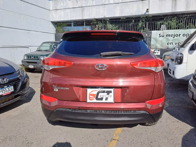Hyundai Tucson 2017 de Agencia Automática y Tiptronic Comodidad para la Familia Super Economica - Imagen 4