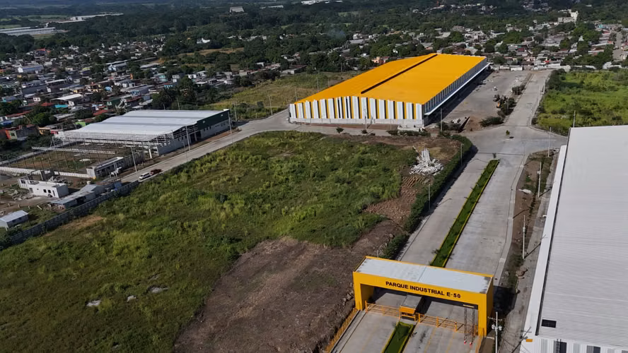 BODEGAS INDUSTRIALES EN RENTA – DESDE 3,630 m² UBICADA DENTRO DE COMPLEJO INDUSTRIAL ESCUINTLA