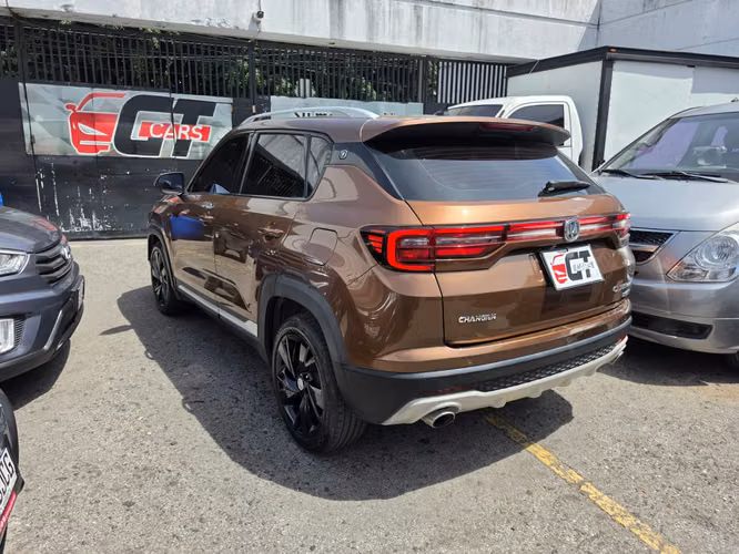 Changan Cs35 Plus Full Equipo 2021 de Agencia Automática y Tiptronic Nítida Nada que invertir un solo dueño con récord  - Imagen 4