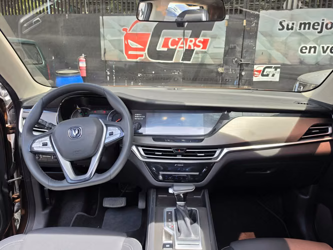 Changan Cs35 Plus Full Equipo 2021 de Agencia Automática y Tiptronic Nítida Nada que invertir un solo dueño con récord  - Imagen 8