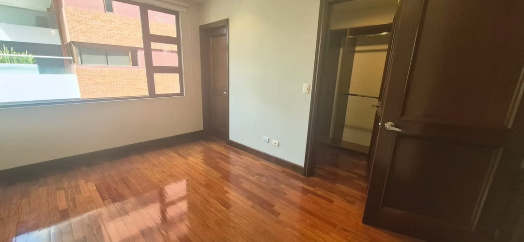 APARTAMENTO EN RENTA EN ZONA 14 EDIFICIO SAN ANGEL - Imagen 11