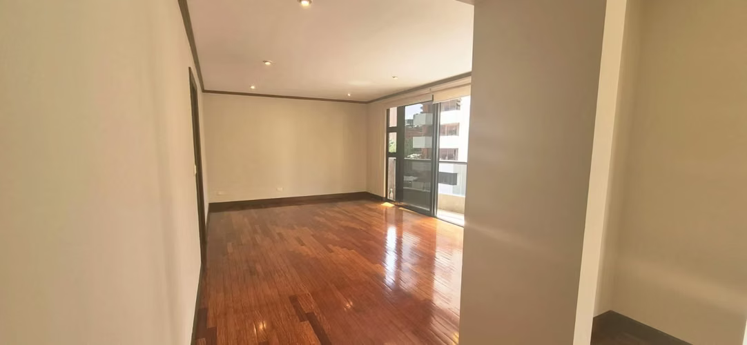 APARTAMENTO EN RENTA EN ZONA 14 EDIFICIO SAN ANGEL - Imagen 3