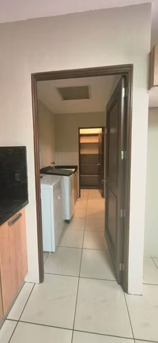 APARTAMENTO EN RENTA EN ZONA 14 EDIFICIO SAN ANGEL - Imagen 6