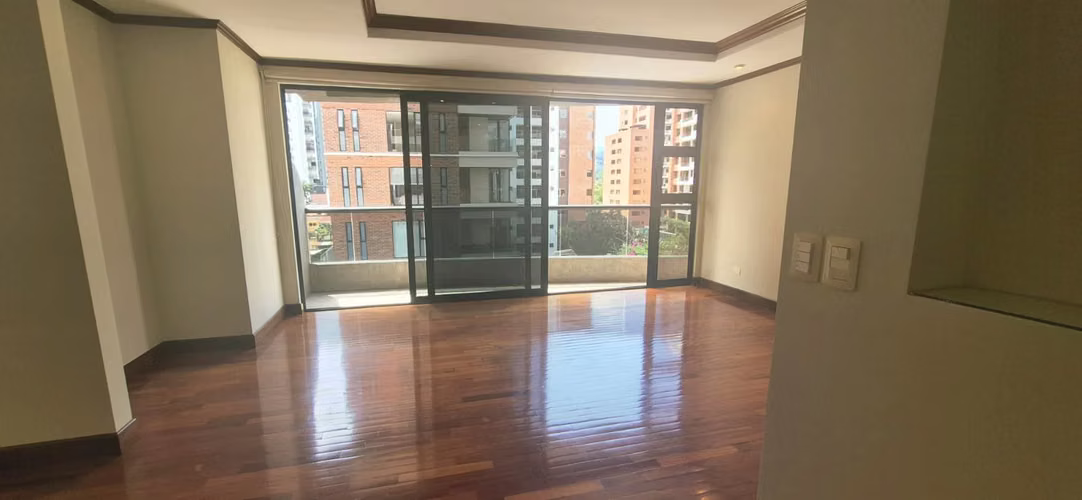 APARTAMENTO EN RENTA EN ZONA 14 EDIFICIO SAN ANGEL - Imagen 1