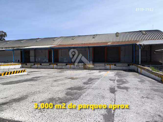 Bodega en Xela de 1,428 m2, Carretera Principal - Miniatura 9