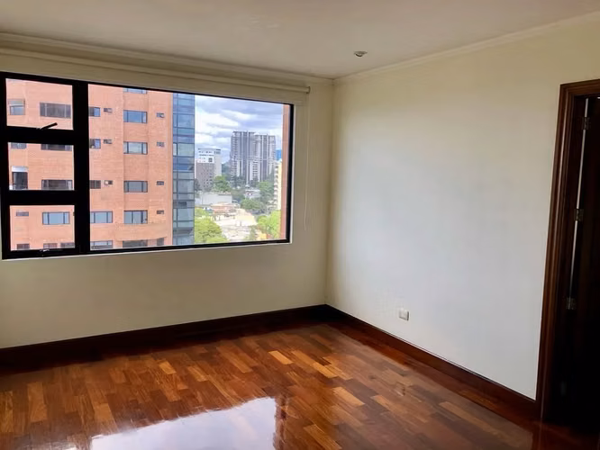 Zona 14 Edificio San Ángel apartamento en renta  - Imagen 14