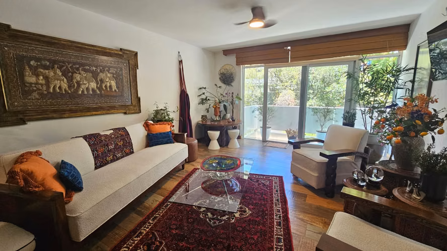 Apartamento amueblado en renta zona 10 - Imagen 1