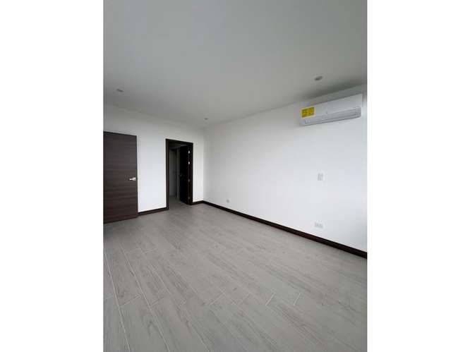 Apartamento en Venta Zona 15 - Imagen 5