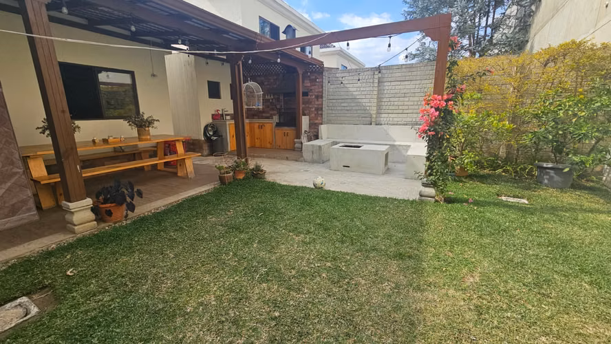 Casa en renta zona 16 - Imagen 5