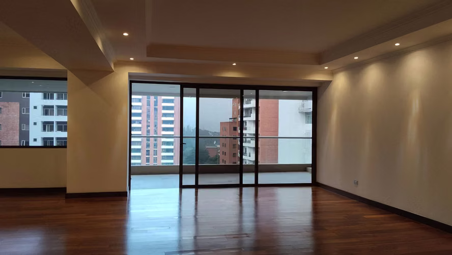Hermoso apartamento en venta exclusivo en zona 14 - Imagen 6