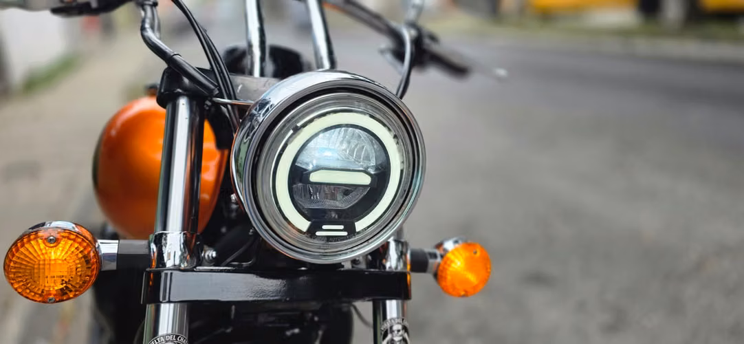  **¡KAWASAKI VULCAN 900 CUSTOM 2019 EN VENTA!**   ¿Buscas una moto que combine **potencia, estilo y presencia* - Imagen 7