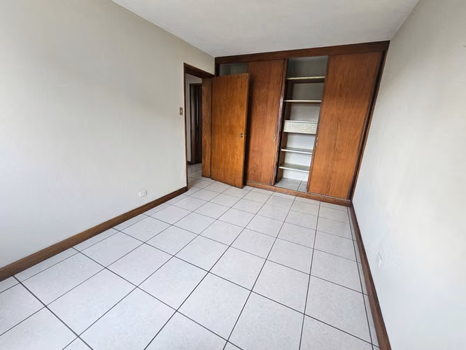 APARTAMENTO EN RENTA – CAPRI, ZONA 9 - Miniatura 10