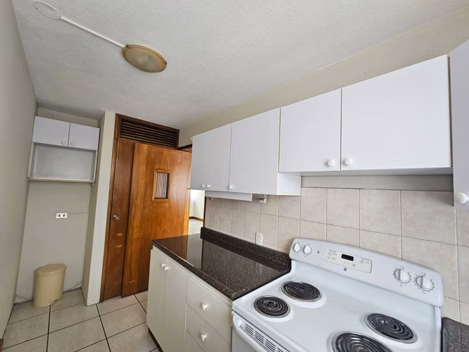 APARTAMENTO EN RENTA – CAPRI, ZONA 9 - Miniatura 8