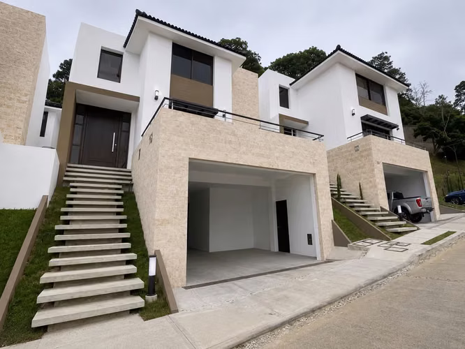 RENTA DE VIVIENDA EN LOMAS DE SAN ISIDRO, ZONA 16 - Image 1