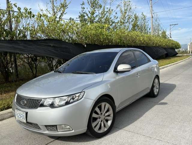 Kia Cerato 2012 de Agencia