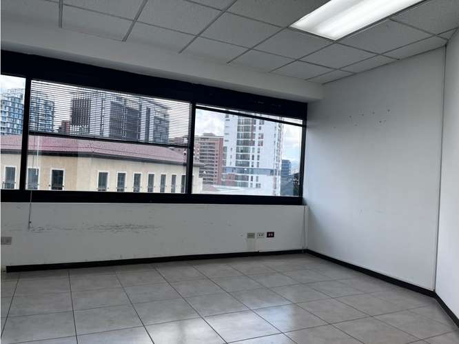  OFICINA EN RENTA – 131.34 M² + 6 OFICINAS | ATLANTIS | ZONA 10 - Imagen 2