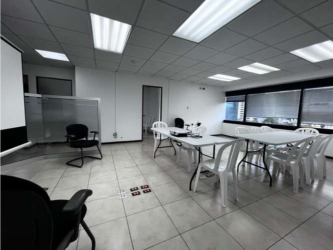  OFICINA EN RENTA – 131.34 M² + 6 OFICINAS | ATLANTIS | ZONA 10 - Imagen 4