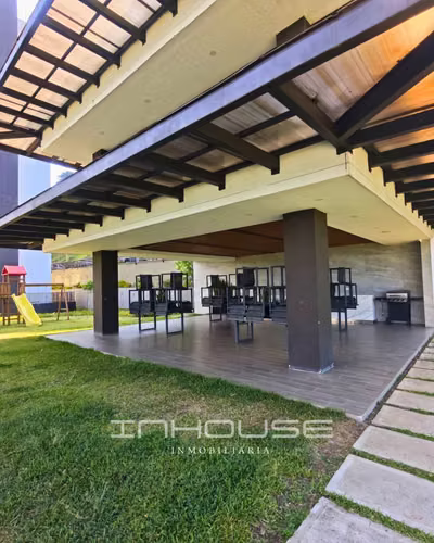 APARTAMENTO EN RENTA ZONA 16 PRIMER NIVEL CON PATIO CON JARDINERA - Imagen 10