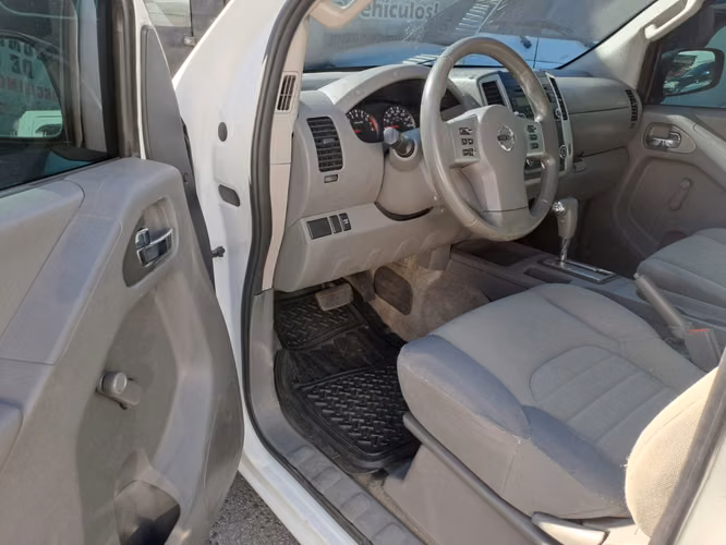 Nissan Frontier King Cab 2016 Importado Automático Listo para Trabajar - Imagen 6