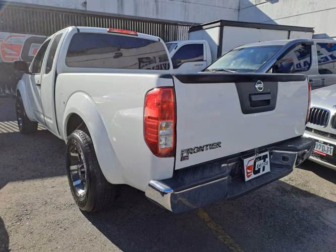 Nissan Frontier King Cab 2016 Importado Automático Listo para Trabajar - Imagen 4