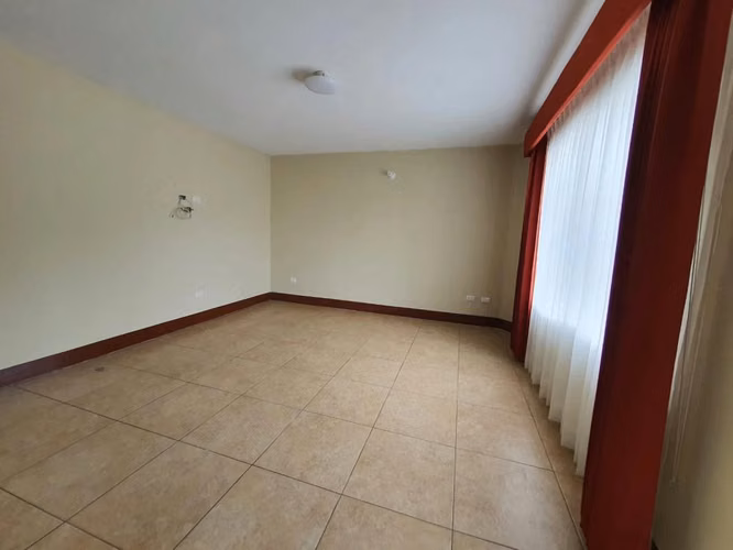 Venta de casa en Condominio Vista Verde | Km 19.5 a San José Pinula | Rentada actualmente ideal para inversión - Imagen 5