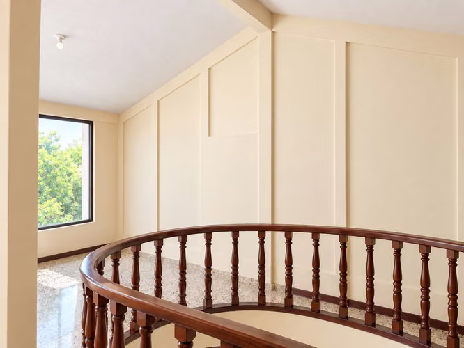 Venta de Casa de esquina en Lomas de Portugal Zona 1 de Mixco | Tiene apartamento independiente - Imagen 12