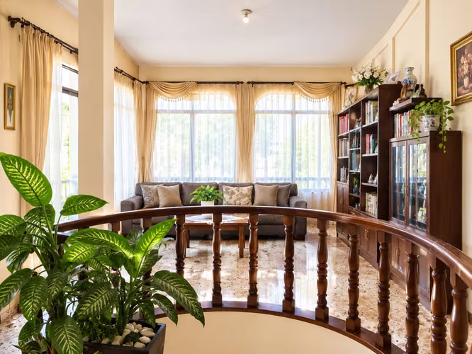 Venta de Casa de esquina en Lomas de Portugal Zona 1 de Mixco | Tiene apartamento independiente - Imagen 13