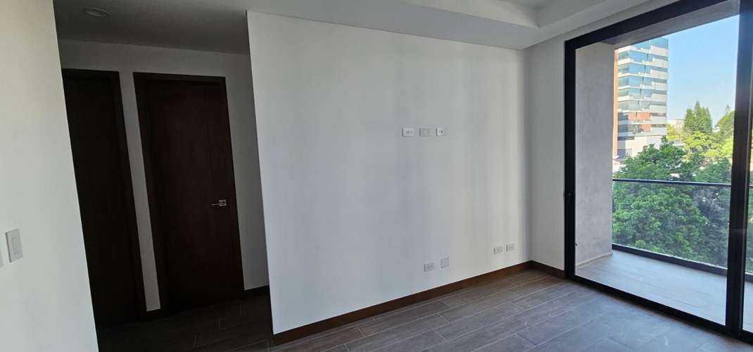 Apartamento en Zona 10 - Imagen 5
