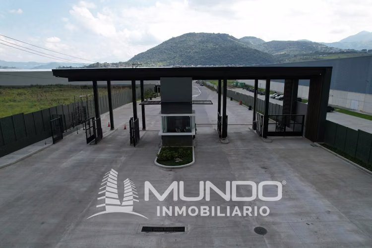 BODEGAS EN RENTA SOBRE LA CARRETERA CA-9 - Imagen 6