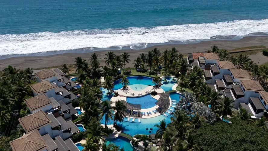 Villa amueblada en Km 134 Carretera a Monterrico, Santa Rosa
