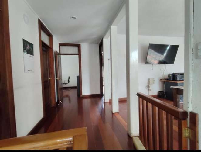 CASA EN RENTA EN ZONA 13 IDEAL PARA VIVIENDA U OFICINA