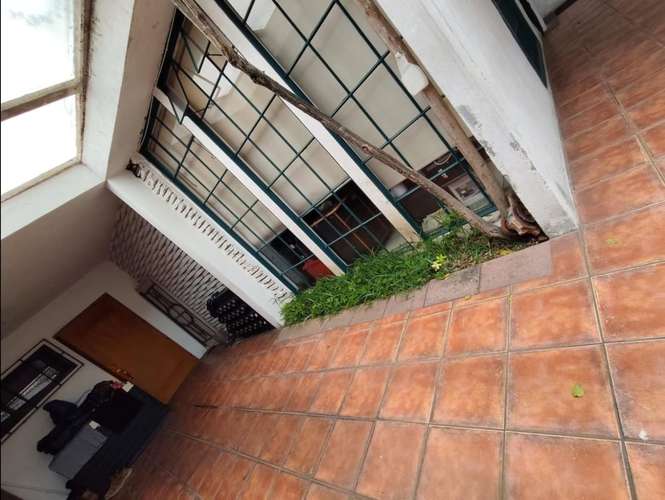 CASA EN RENTA EN ZONA 13 IDEAL PARA VIVIENDA U OFICINA
