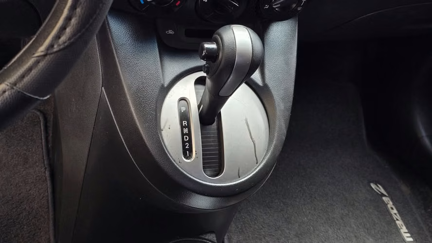 MAZDA 2 2014 - Imagen 10