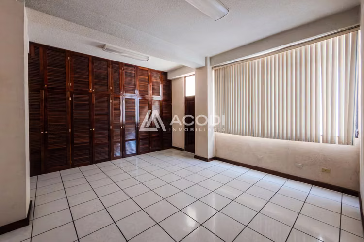 Edificio en Zona 15 - Imagen 6