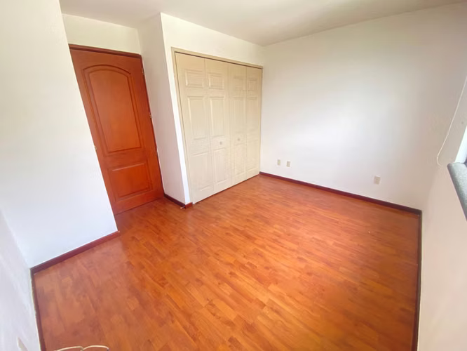 APARTAMENTO EN VENTA EN ZONA 14 (AMERICAS) 2 BALCONES NIVEL ALTO - Imagen 10