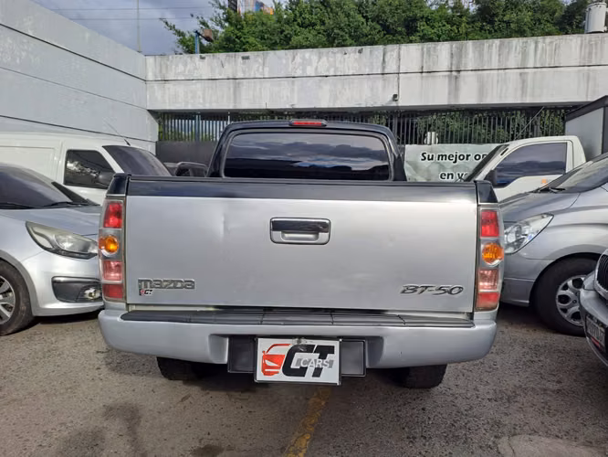 Mazda Bt50 2011 de Agencia Mecanico 4x4 Turbo Diesel un Dueño bien cuidado listo para Trabajar Full Equipo - Imagen 3